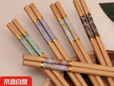 高档楠竹筷子天然家用新款纯天然木